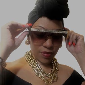 This chunky belt doubles really well as a necklace!